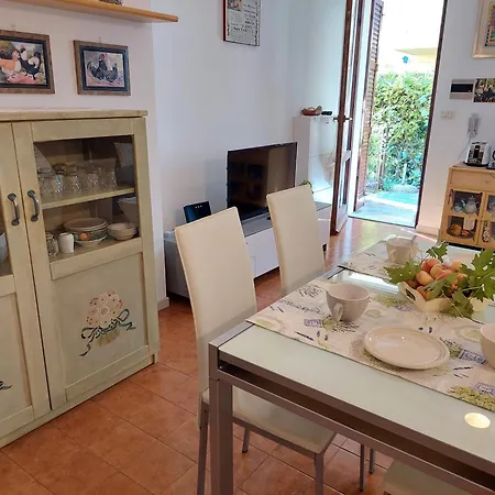 Nido Dell'arte - Regarda Travel Daire Bardolino